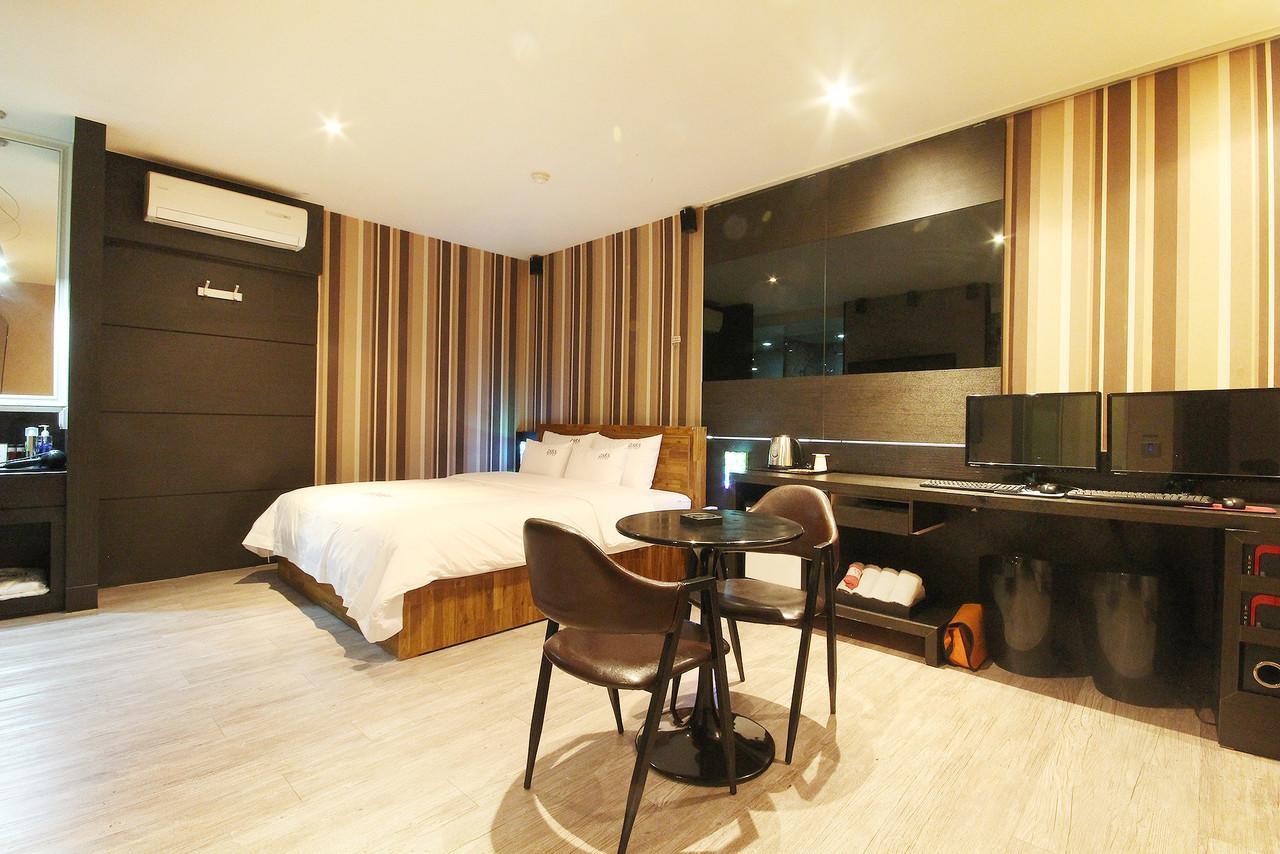 Hotel Zara Чханвон Екстер'єр фото