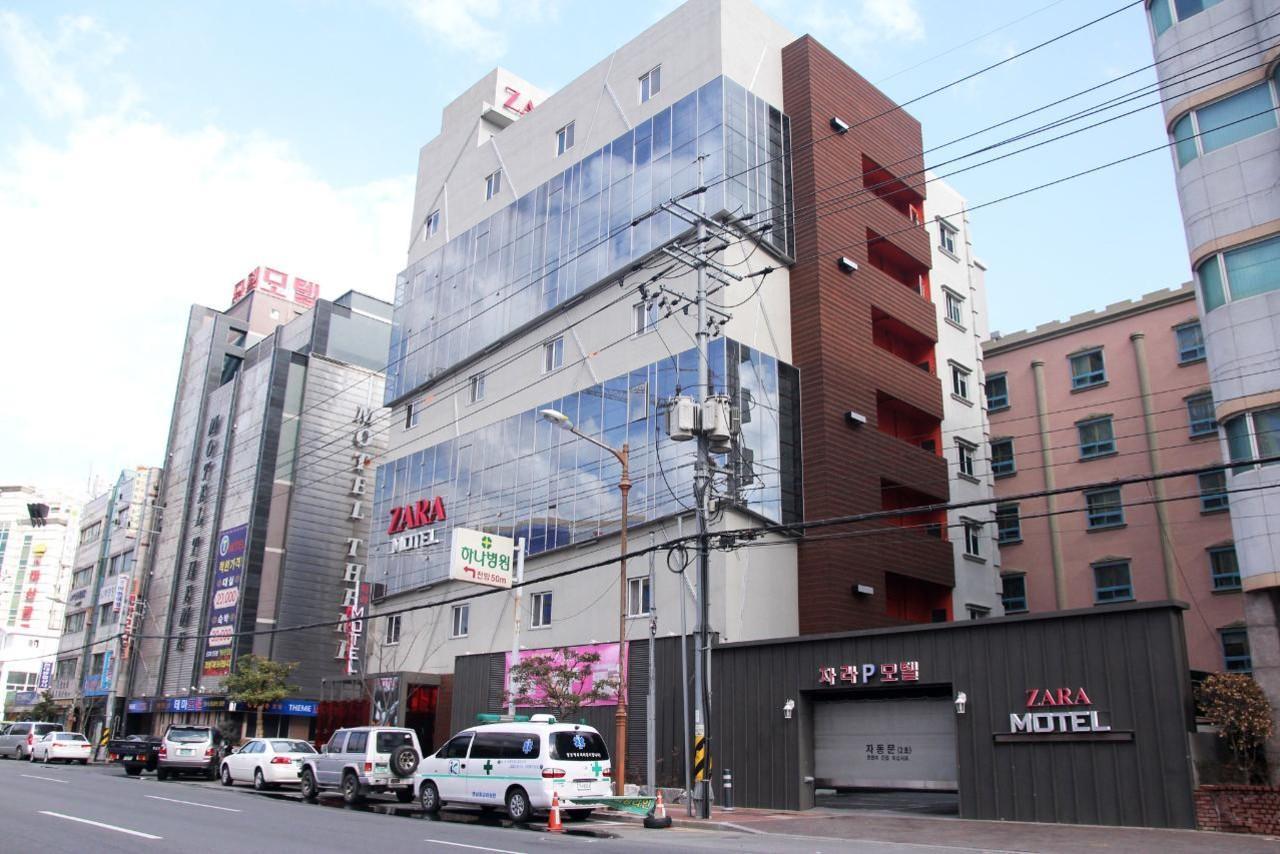 Hotel Zara Чханвон Екстер'єр фото