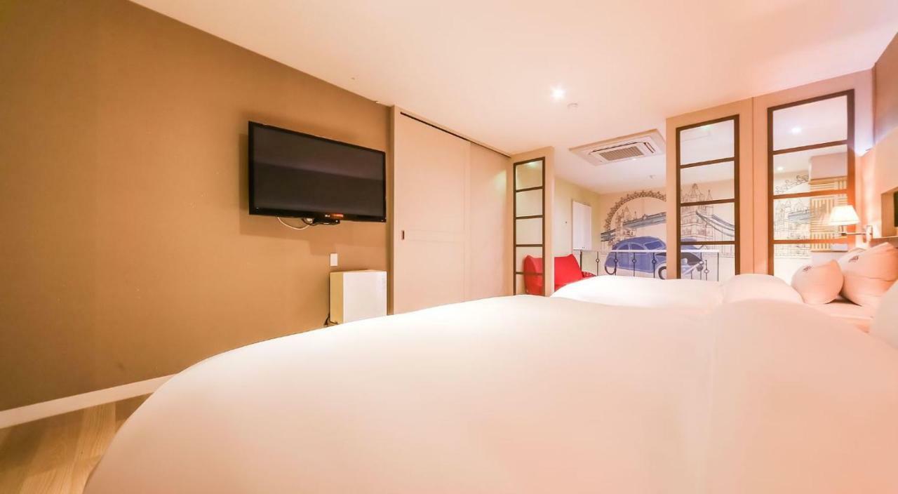 Hotel Zara Чханвон Екстер'єр фото