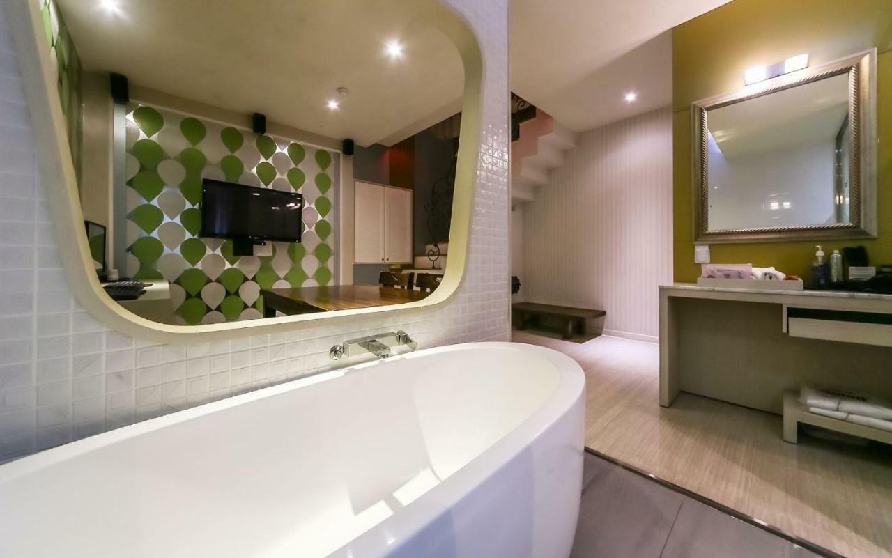 Hotel Zara Чханвон Екстер'єр фото