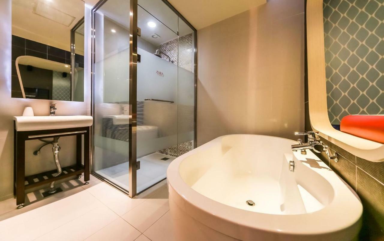 Hotel Zara Чханвон Екстер'єр фото