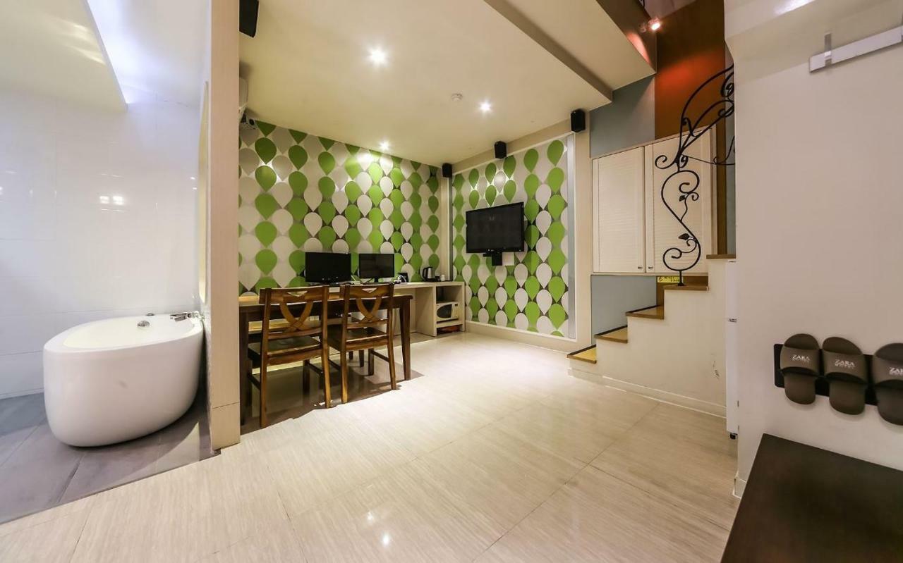 Hotel Zara Чханвон Екстер'єр фото