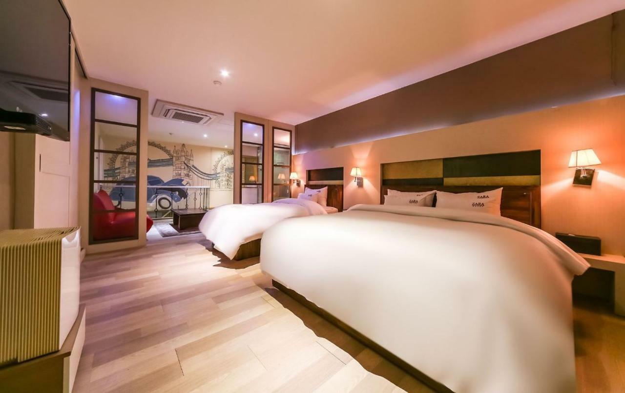 Hotel Zara Чханвон Екстер'єр фото