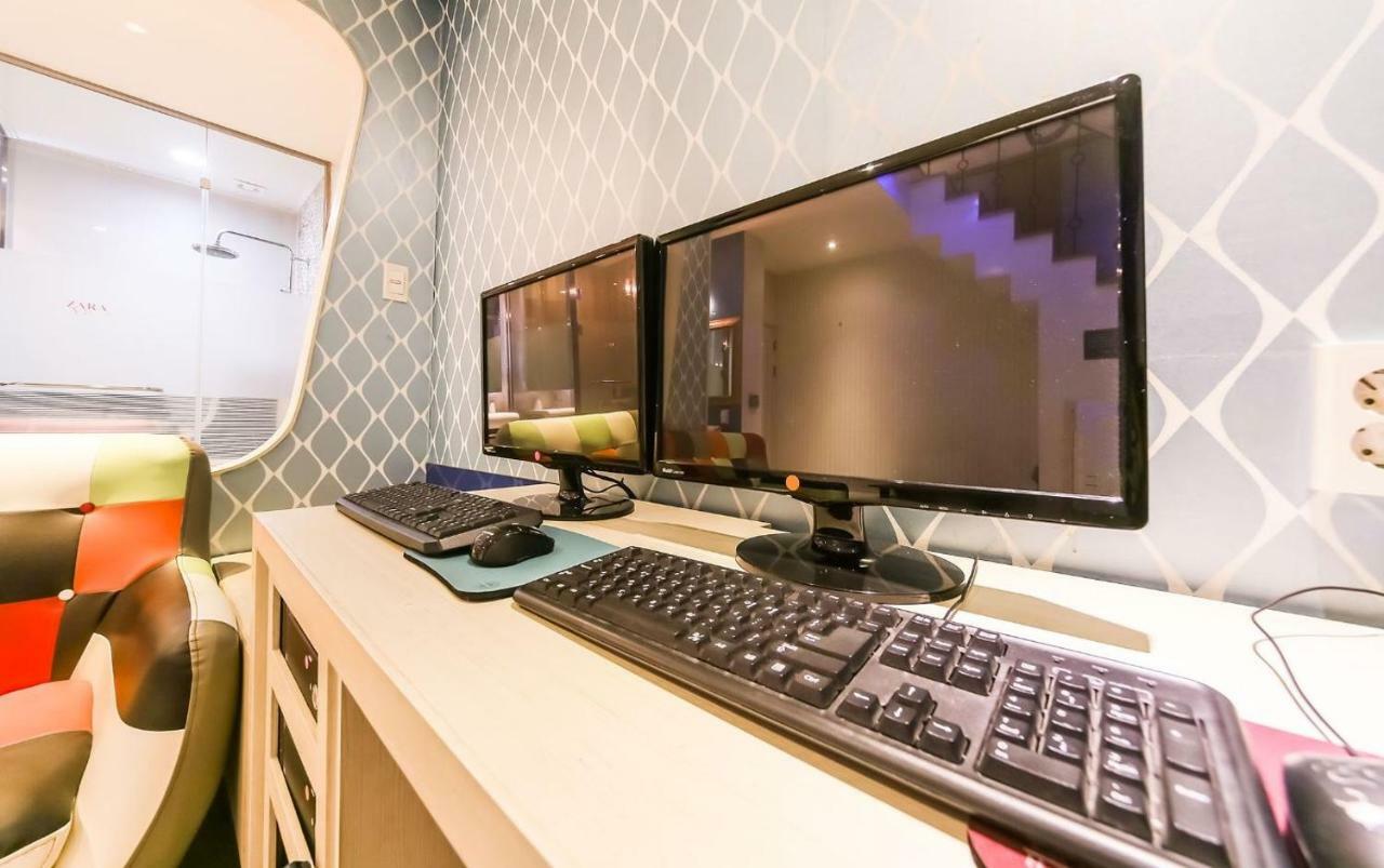 Hotel Zara Чханвон Екстер'єр фото